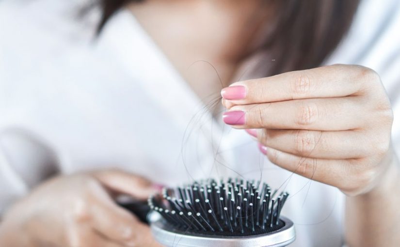  Da li se dešava opadanje kose zbog zuba?